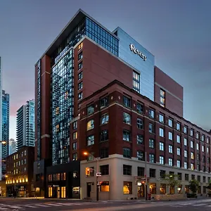 Revery Downtown, Curio Collection By Hilton Hotel Toronto